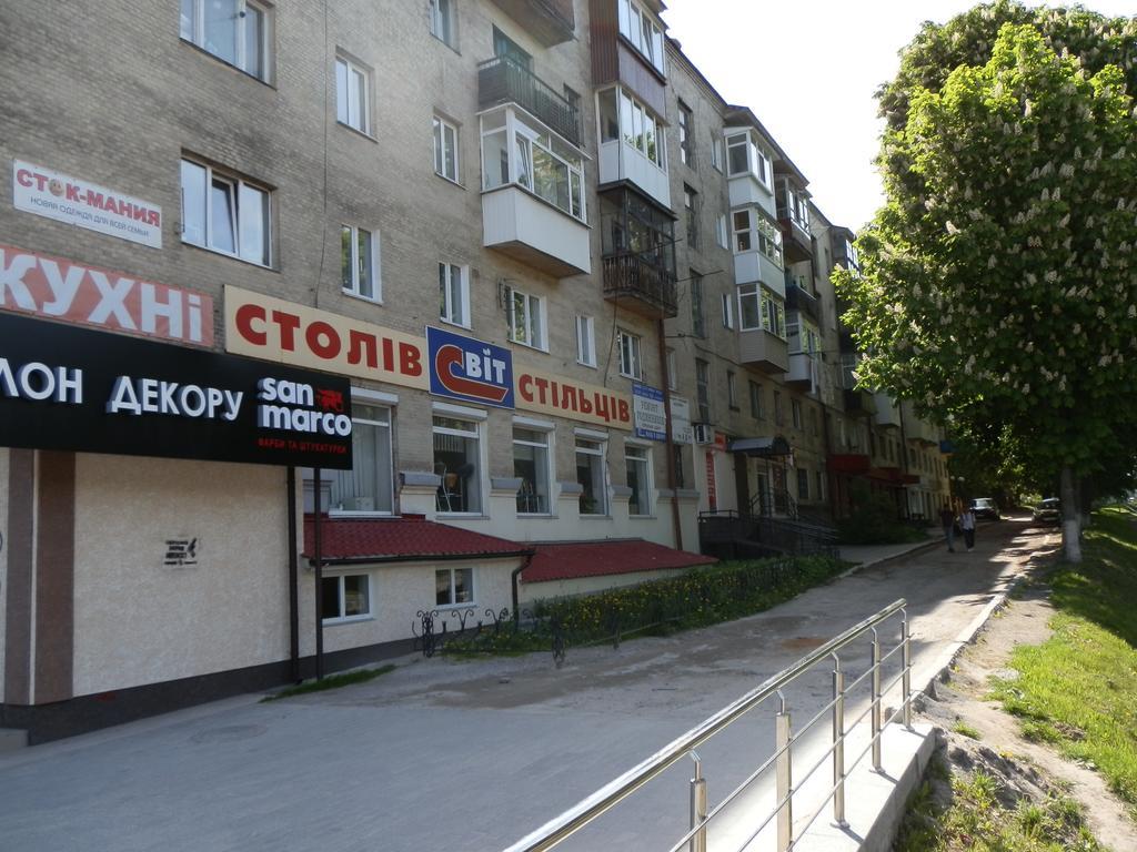 Apartments On Gagarina ヴィーンヌィツャ エクステリア 写真